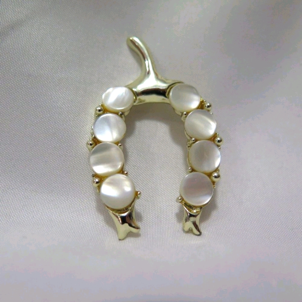Estate Sale Pearl Accent Brooch Pin